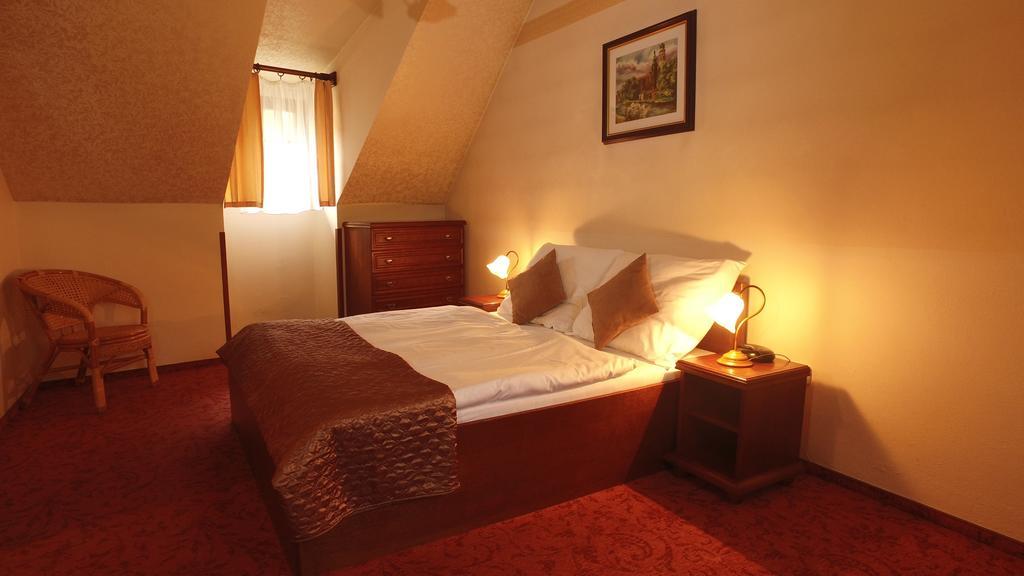 Český Krumlov Hotel Barbora מראה חיצוני תמונה